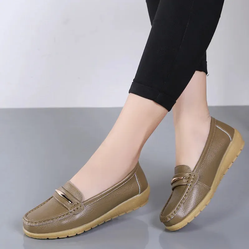 New Genuine Leather Shoes Woman Slip On Women Flats Moccasins Women's Loafers Spring Autumn Mother Shoe Big Size g76